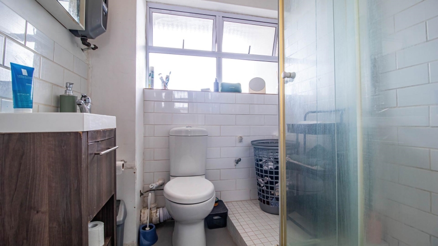 1 Bedroom Property for Sale in Observatory Western Cape